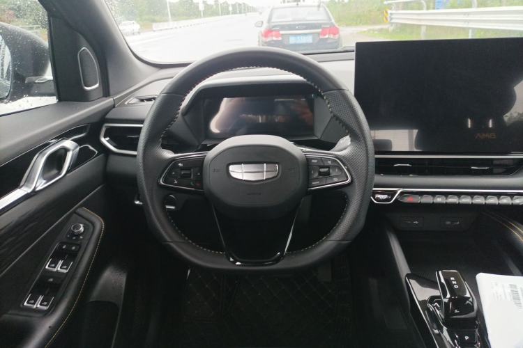 Used Geely Auto Coolray 2025 Bin Yue L 1.5T DCT Starlight Edition Steering Wheel
