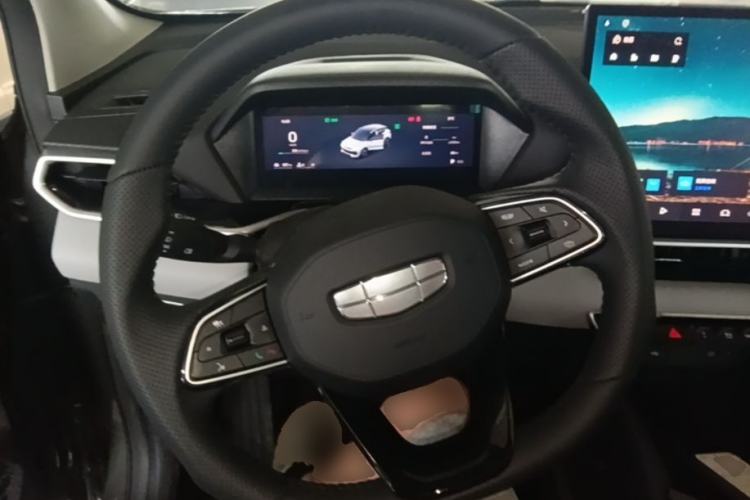 Used Geely Auto Coolray 2025 Bin Yue L 1.5T DCT Starlight Edition Steering Wheel