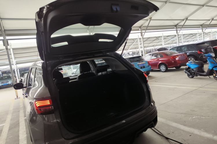 Used Geely Auto Coolray 2025 1.5L CVT Super Edition Trunk