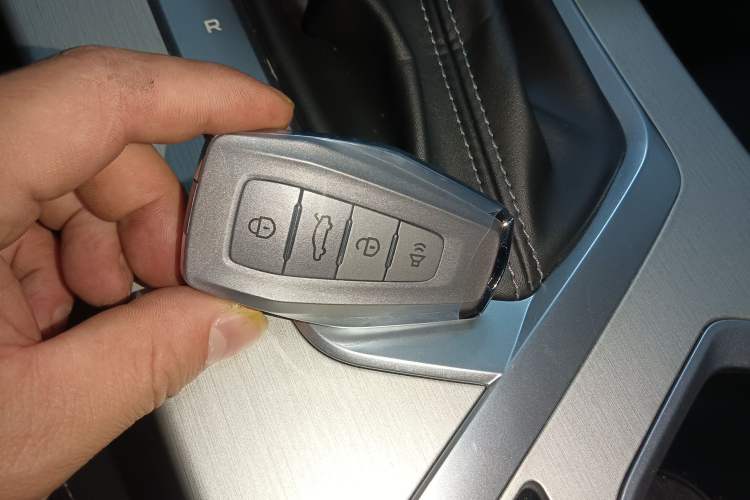 Used Geely Auto Coolray 2025 1.5L CVT Super Edition Vehicle Key