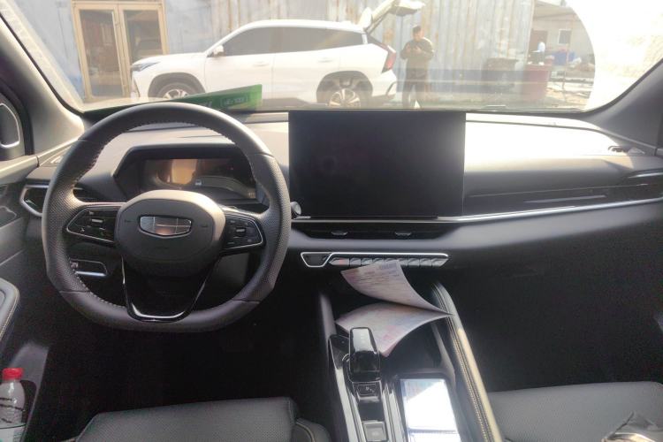 Used Geely Auto Coolray  Center Console