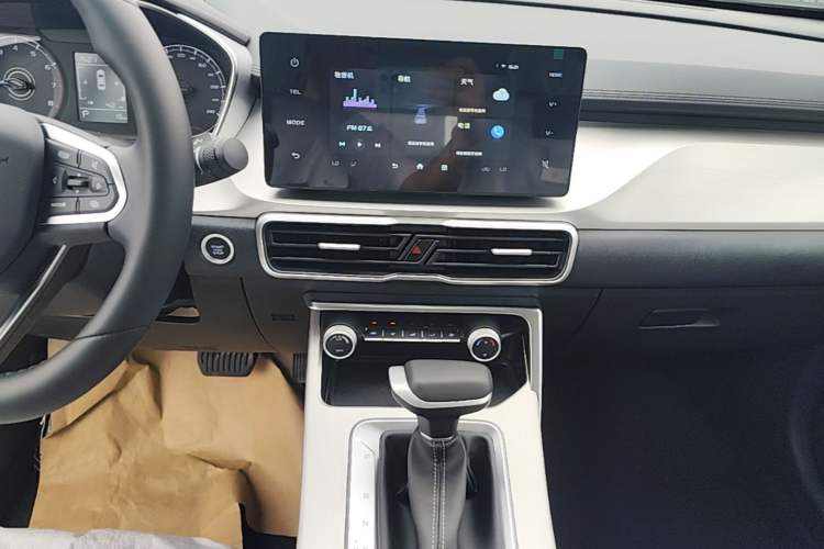 Used Geely Auto Coolray 2025 1.5L CVT Super Edition Audio And AC Panel