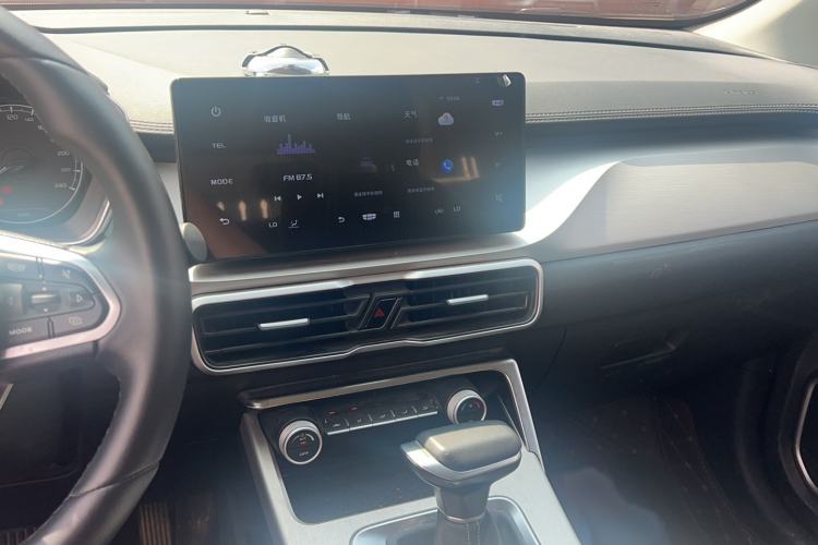 Used Geely Auto Coolray 2025 1.5L CVT Super Edition Audio And AC Panel