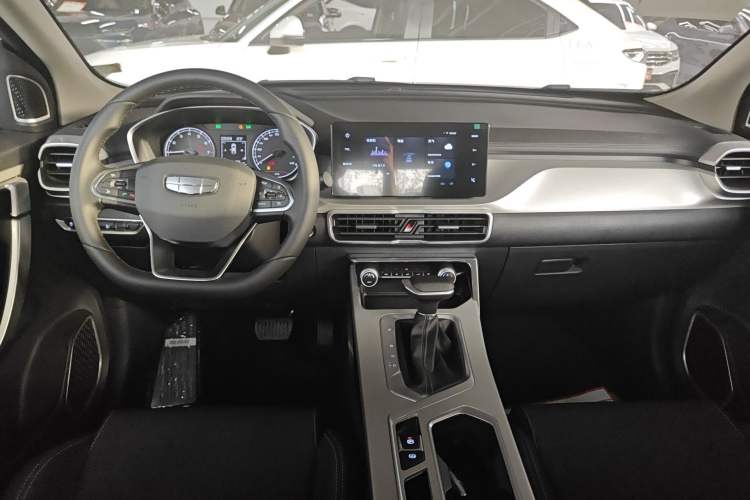 Used Geely Auto Coolray 2025 1.5L CVT Super Edition Center Console