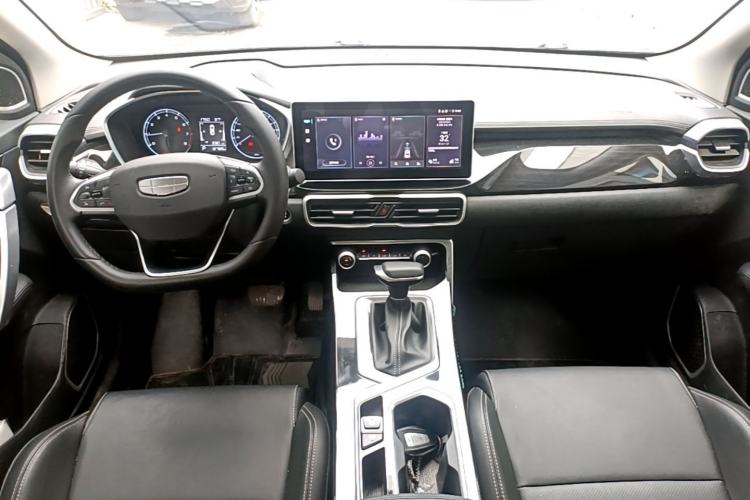 Used Geely Auto Coolray 2025 Model 1.5L CVT Superpower Edition MAX Center Console