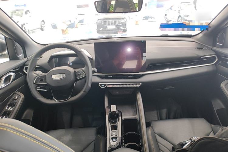 Used Geely Auto Coolray 2025 Bin Yue L 1.5TD DCT Star Diamond Center Console
