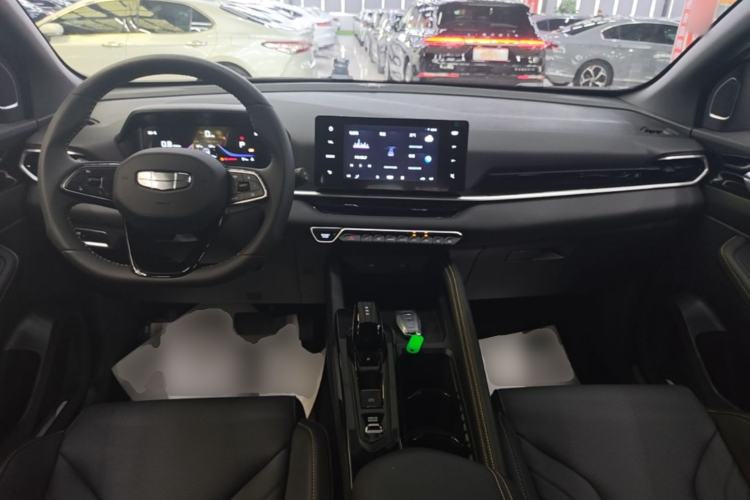 Used Geely Auto Coolray 2025 Bin Yue L 1.5TD DCT Beyond Edition Center Console