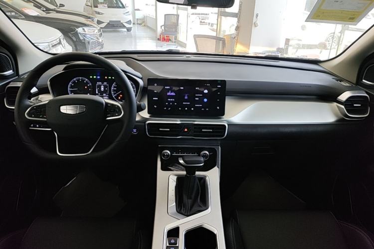 Used Geely Auto Coolray 2025 1.5L CVT Super Edition Center Console