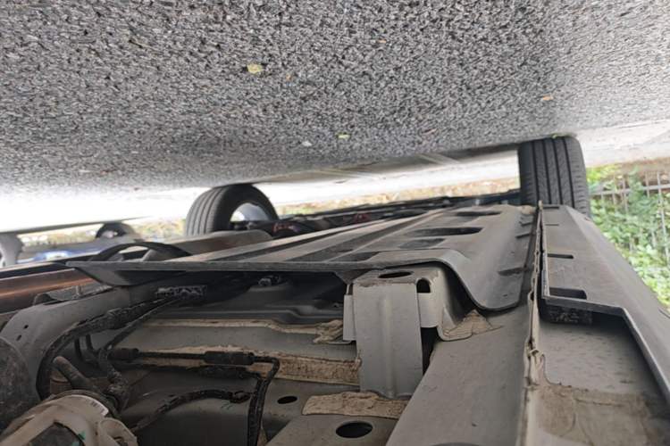 Used Geely Auto Coolray 2025 Bin Yue L 1.5T DCT Starlight Edition Chassis Rear Left