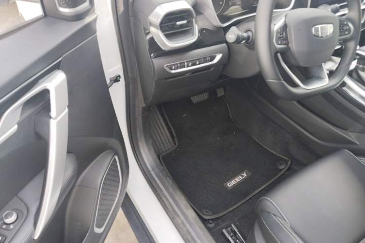 Used Geely Auto Coolray 2025 Model 1.5L CVT Superpower Edition MAX Driver Seat