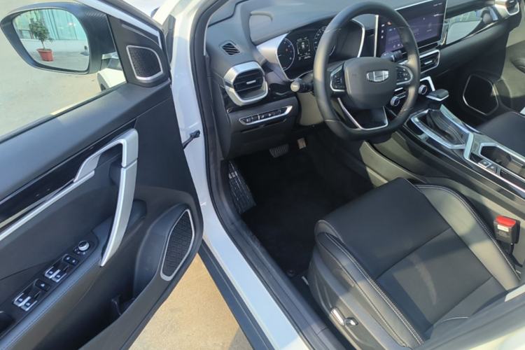 Used Geely Auto Coolray 2025 Model 1.5L CVT Superpower Edition MAX Driver Seat