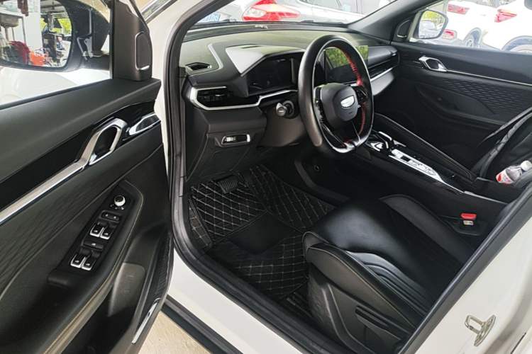 Used Geely Auto Coolray 2025 Bin Yue L 1.5TD DCT Beyond Edition Driver Seat