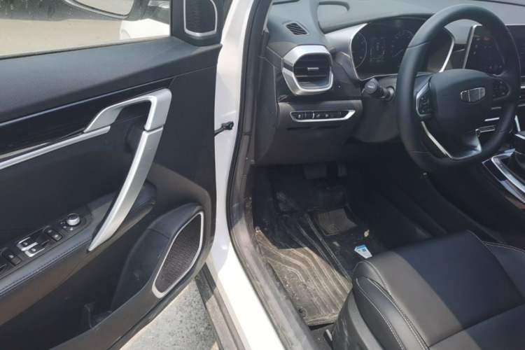 Used Geely Auto Coolray 2025 Model 1.5L CVT Superpower Edition MAX Driver Seat