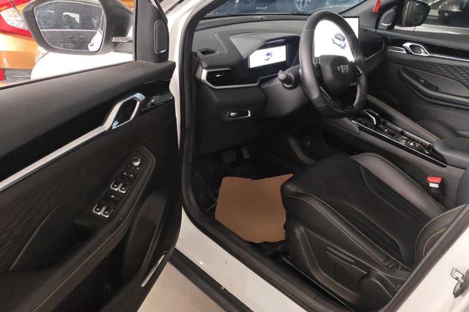 Used Geely Auto Coolray 2025 Bin Yue L 1.5T DCT Starlight Edition Driver Seat