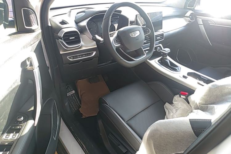Used Geely Auto Coolray 2025 1.5L CVT Super Edition Driver Seat