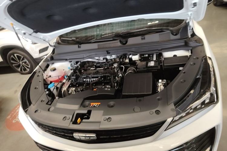 Used Geely Auto Coolray 2025 Bin Yue L 1.5TD DCT Beyond Edition Engine Bay