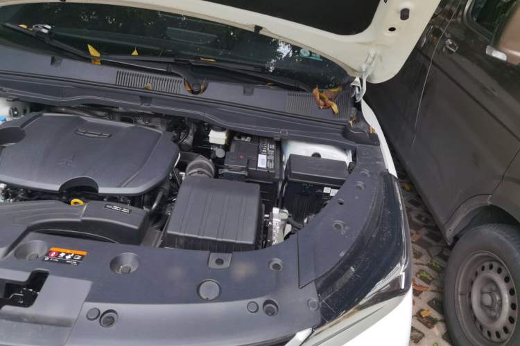 Used Geely Auto Coolray 2025 Bin Yue L 1.5T DCT Starlight Edition Engine Bay Left