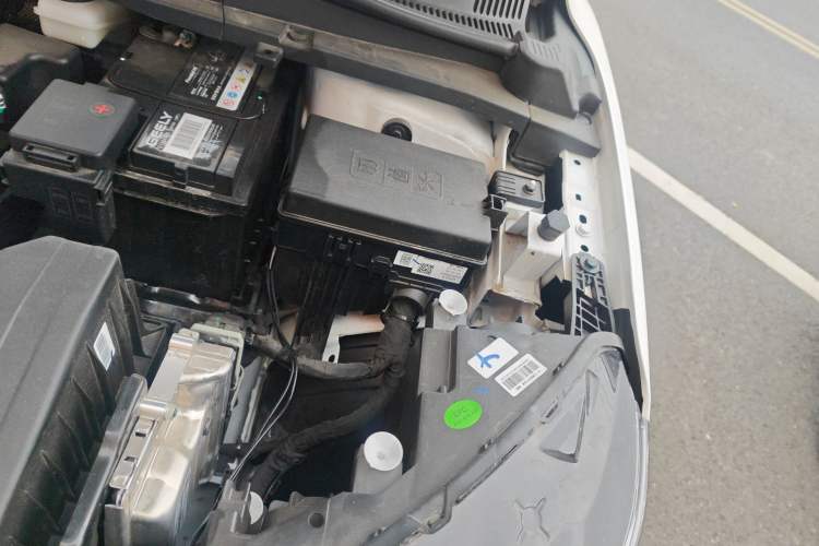 Used Geely Auto Coolray 2025 1.5L CVT Super Edition Engine Bay Left