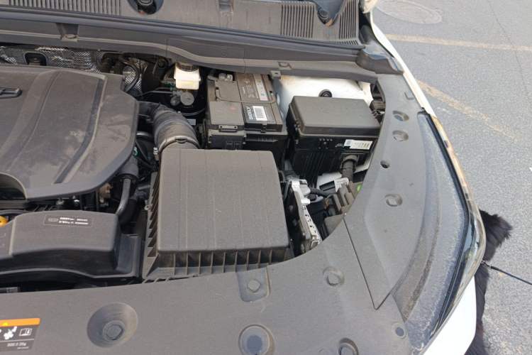 Used Geely Auto Coolray 2025 Bin Yue L 1.5T DCT Starlight Edition Engine Bay Left