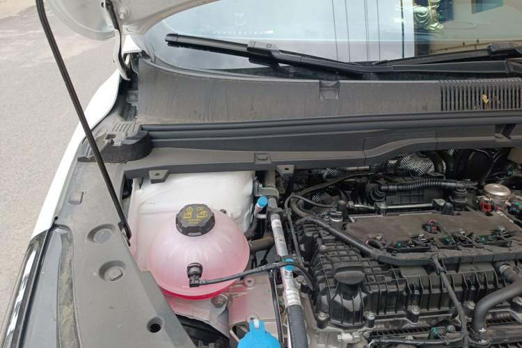 Used Geely Auto Coolray 2025 Bin Yue L 1.5TD DCT Beyond Edition Engine Bay Right