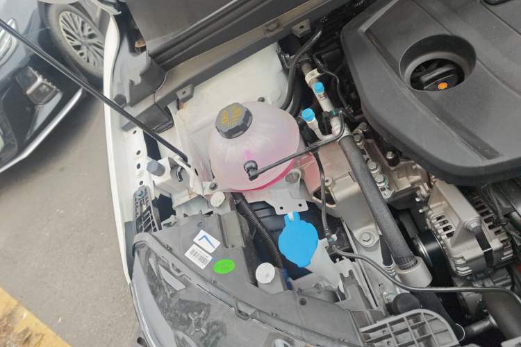 Used Geely Auto Coolray 2025 1.5L CVT Super Edition Engine Bay Right