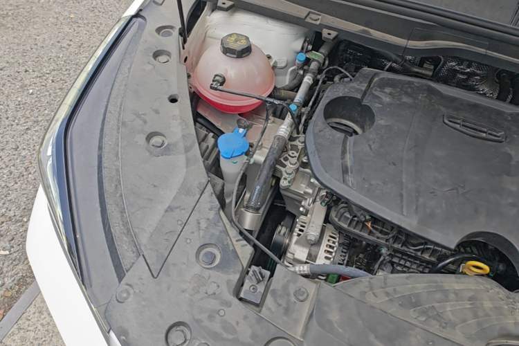 Used Geely Auto Coolray 2025 Bin Yue L 1.5T DCT Starlight Edition Engine Bay Right