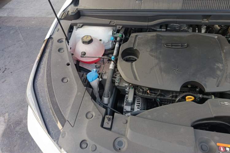 Used Geely Auto Coolray 2025 Bin Yue L 1.5T DCT Starlight Edition Engine Bay Right