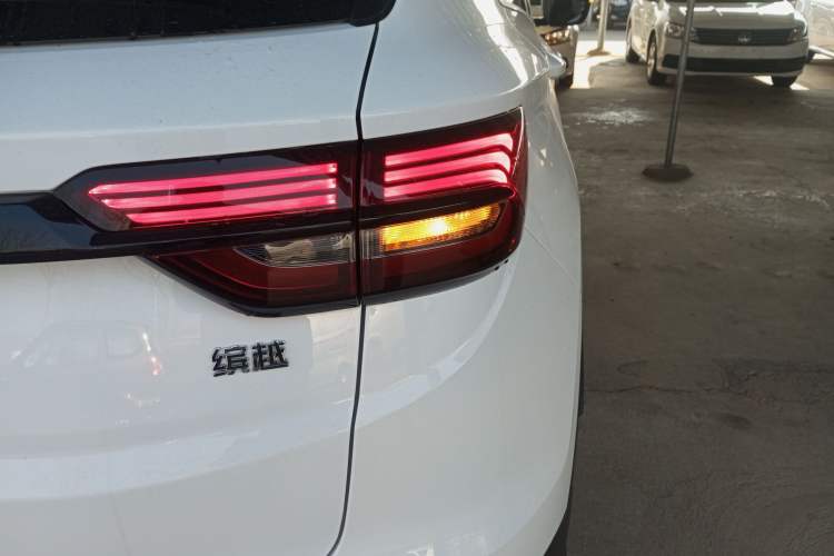 Used Geely Auto Coolray 2025 1.5L Manual Supercharged Edition Exterior 3