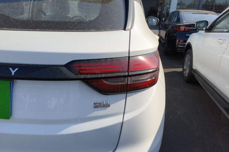 Used Geely Auto Coolray 2025 1.5L CVT Super Edition Exterior 3