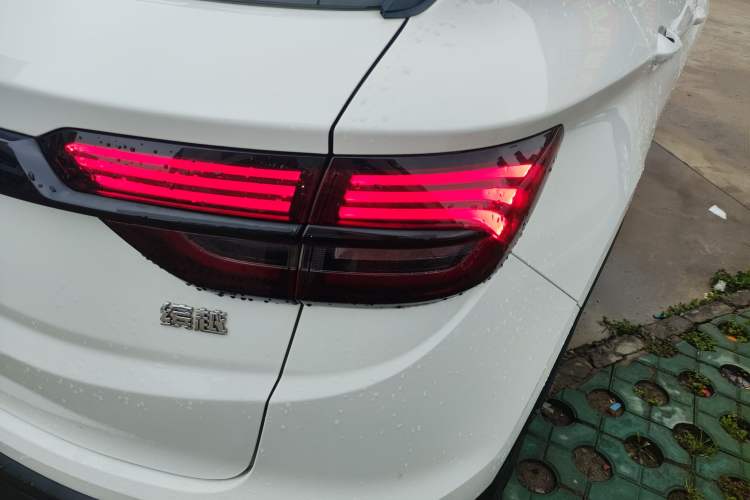 Used Geely Auto Coolray 2025 1.5L CVT Super Edition Exterior 3