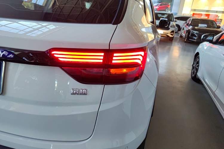 Used Geely Auto Coolray 2025 Model 1.5L CVT Superpower Edition MAX Exterior 3