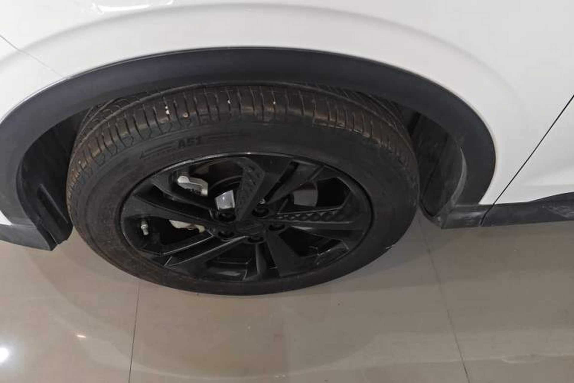 Used Geely Auto Coolray 2025 Bin Yue L 1.5T DCT Starlight Edition Exterior 4
