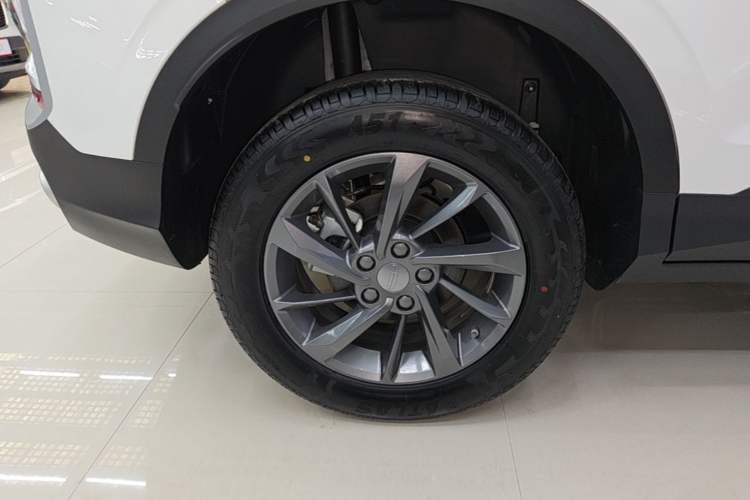 Used Geely Auto Coolray 2025 Bin Yue L 1.5TD DCT Beyond Edition Exterior 5