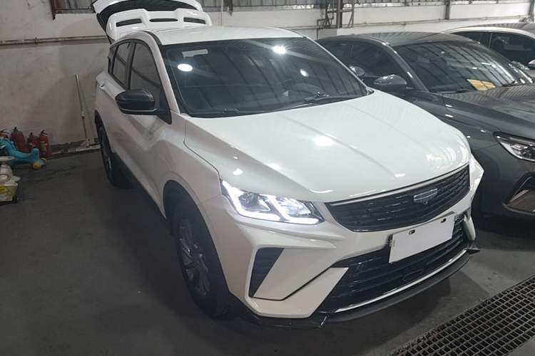 Used Geely Auto Coolray 2025 1.5L CVT Super Edition Front Right 45 Deg