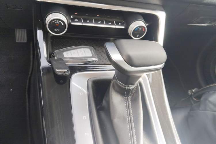 Used Geely Auto Coolray 2025 Model 1.5L CVT Superpower Edition MAX Gear Lever