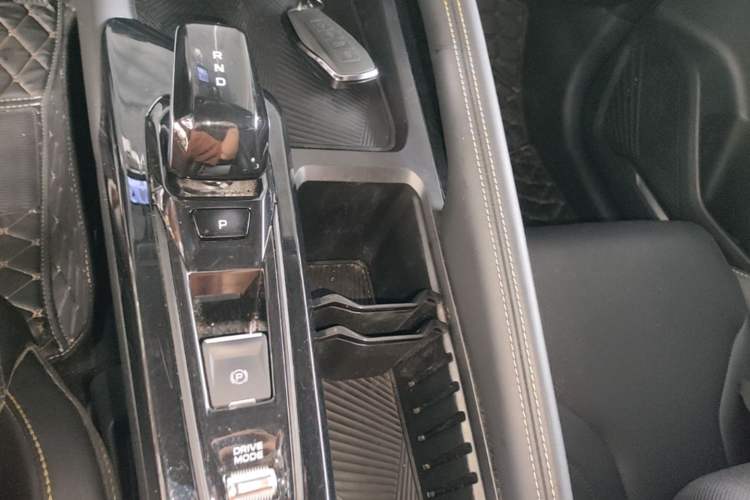 Used Geely Auto Coolray 2025 Bin Yue L 1.5TD DCT Beyond Edition Gear Lever