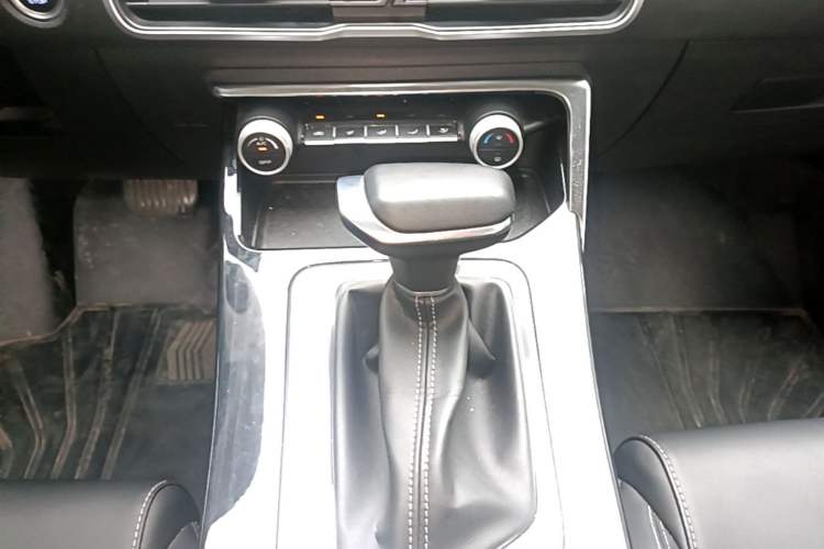 Used Geely Auto Coolray 2025 Model 1.5L CVT Superpower Edition MAX Gear Lever