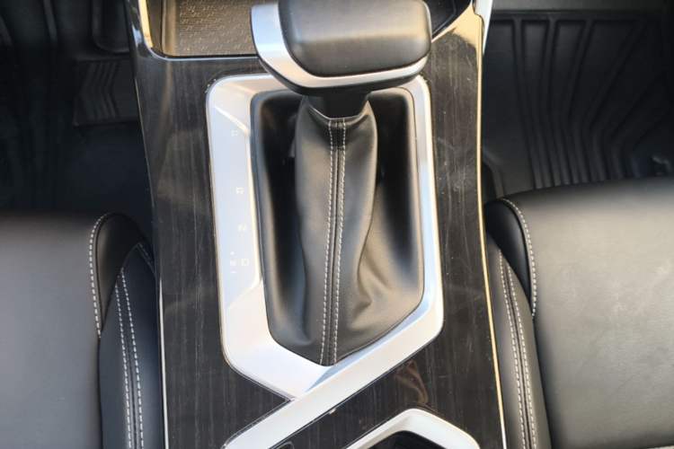 Used Geely Auto Coolray 2025 Model 1.5L CVT Superpower Edition MAX Gear Lever