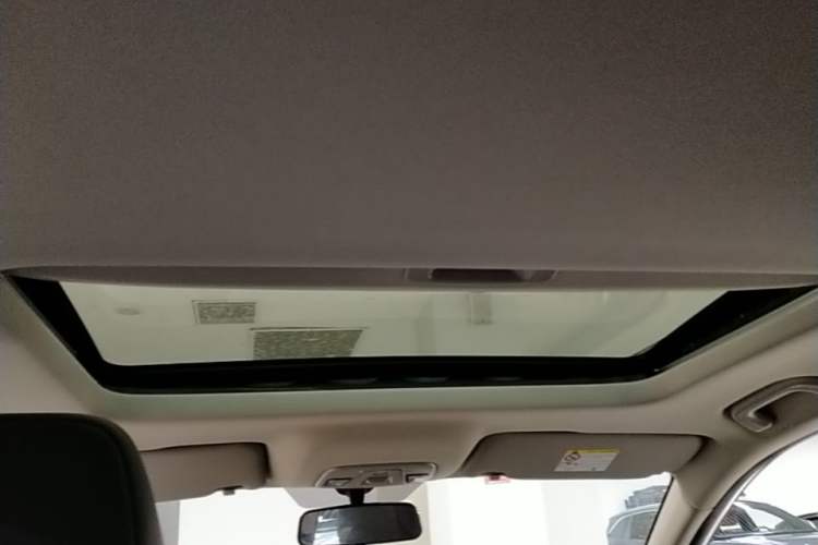 Used Geely Auto Coolray 2025 Model 1.5L CVT Superpower Edition MAX Headliner