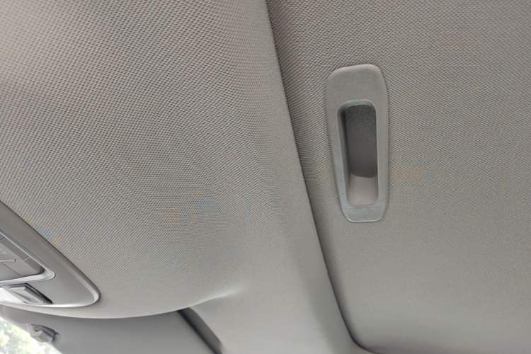 Used Geely Auto Coolray 2025 Model 1.5L CVT Superpower Edition MAX Headliner