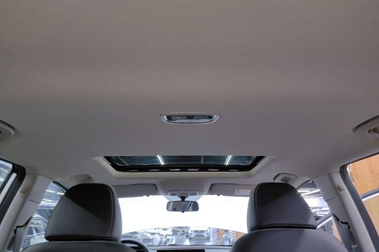 Used Geely Auto Coolray 2025 Model 1.5L CVT Superpower Edition MAX Headliner