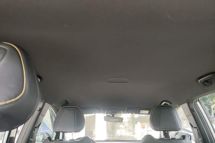 Used Geely Auto Coolray 2025 Bin Yue L 1.5TD DCT Beyond Edition Headliner