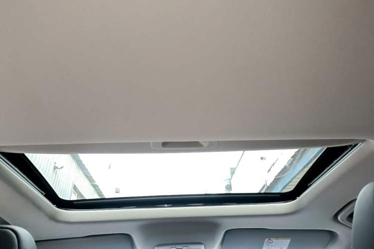 Used Geely Auto Coolray 2025 Model 1.5L CVT Superpower Edition MAX Headliner