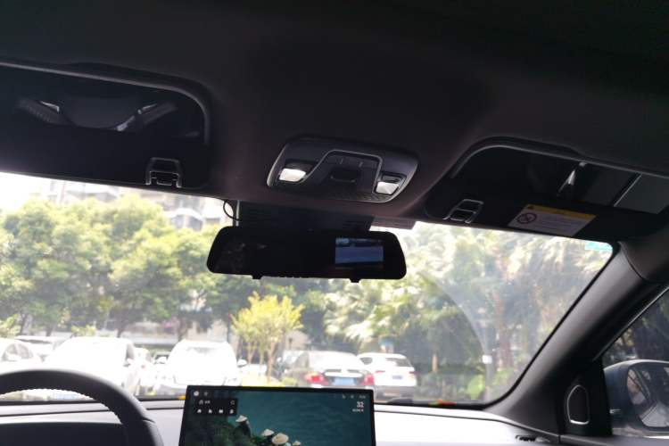 Used Geely Auto Coolray 2025 Bin Yue L 1.5T DCT Starlight Edition Headliner