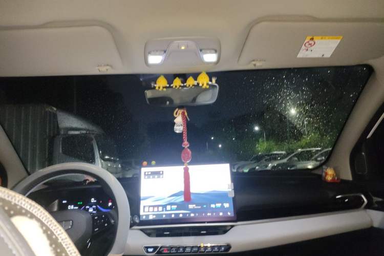 Used Geely Auto Coolray 2025 Bin Yue L 1.5TD DCT Star Diamond Headliner