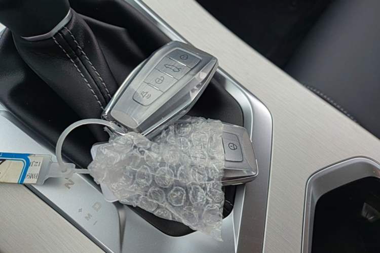 Used Geely Auto Coolray 2025 1.5L CVT Super Edition Interior 1