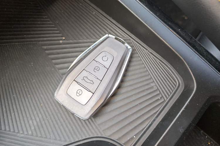 Used Geely Auto Coolray 2025 Bin Yue L 1.5T DCT Starlight Edition Interior 1