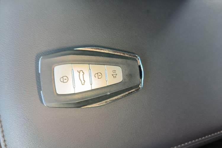 Used Geely Auto Coolray 2025 Model 1.5L CVT Superpower Edition MAX Interior 1
