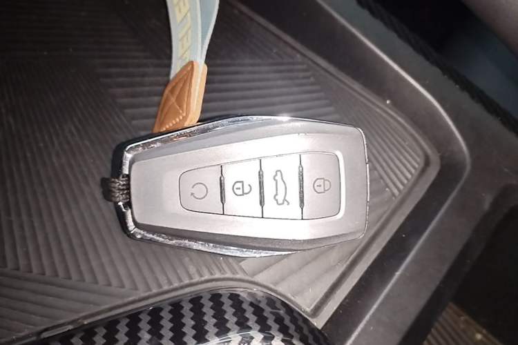 Used Geely Auto Coolray 2025 Model Bin Yue L 1.5TD DCT Battle Interior 1