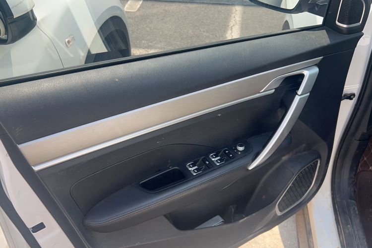 Used Geely Auto Coolray 2025 1.5L CVT Super Edition Interior 2